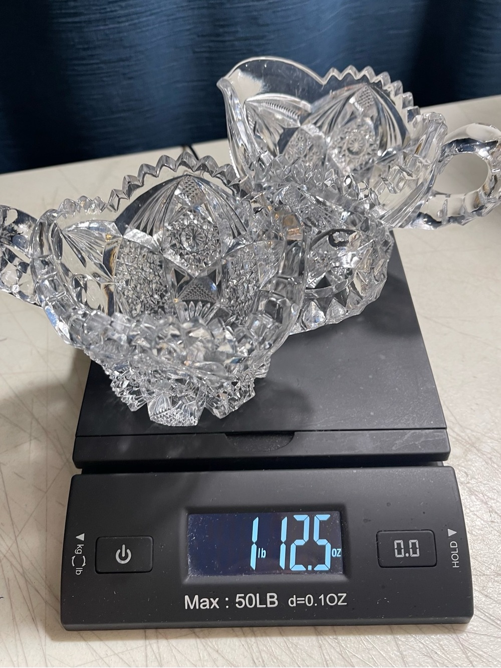 Cut crystal glass cream and sugar set